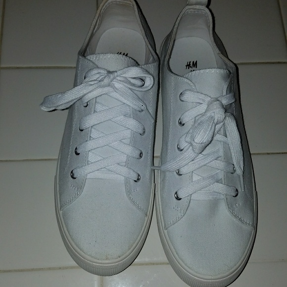 H&M shoes - Picture 2 of 6